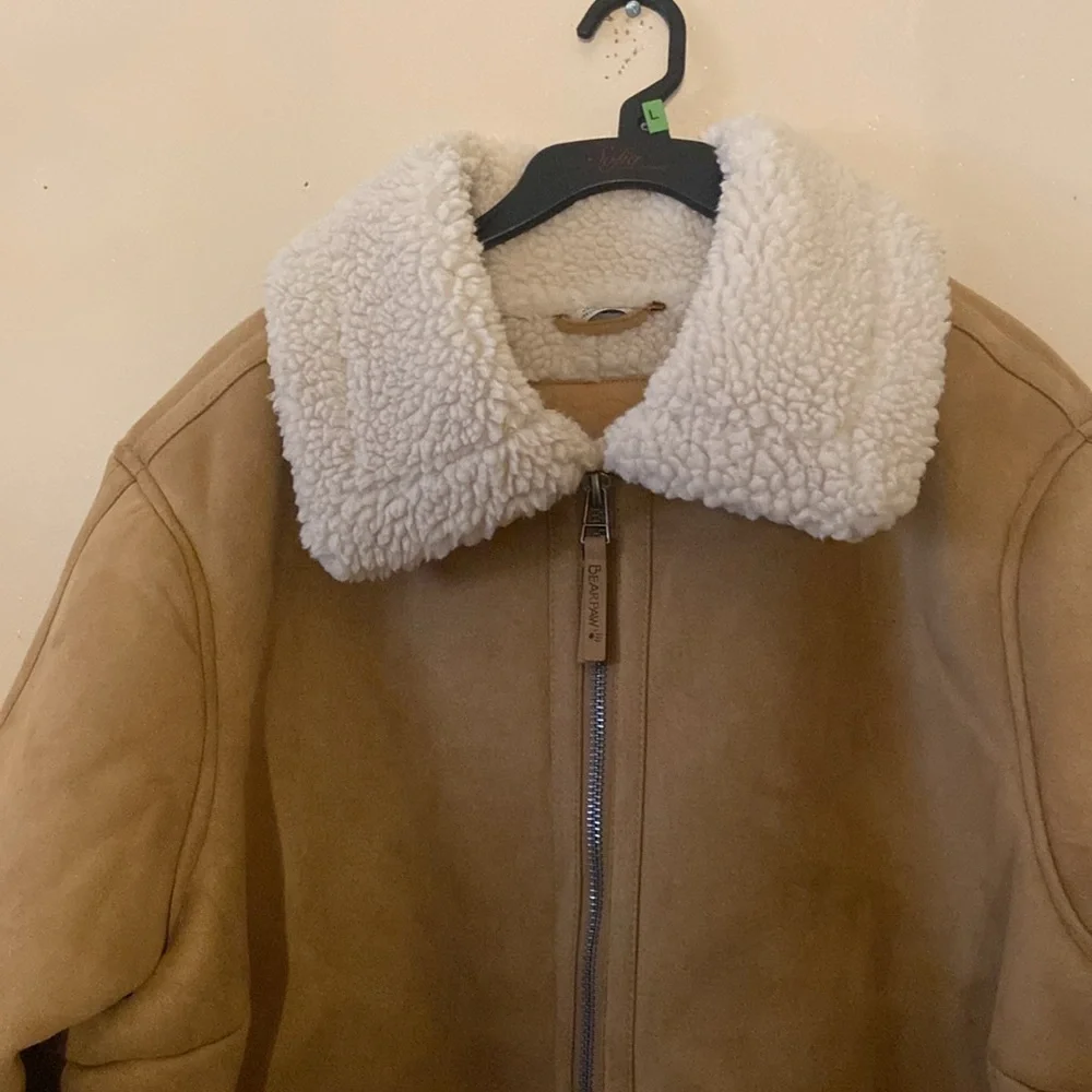 Bearpaw coat - Picture 4 of 12